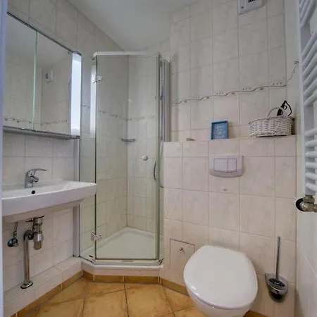 - Haus E, App 0e1003 Apartment *